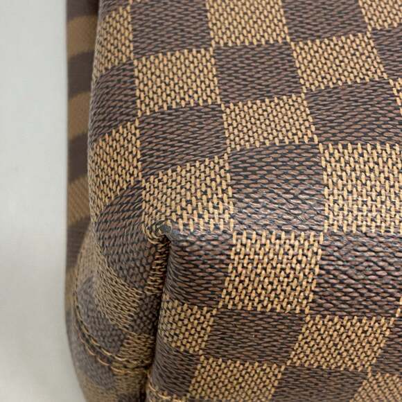 LOUIS VUITTON Authentic Brown Damier Shoulder Bag